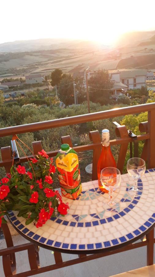 Bed and Breakfast La Casa Di Bia Корлеоне Экстерьер фото